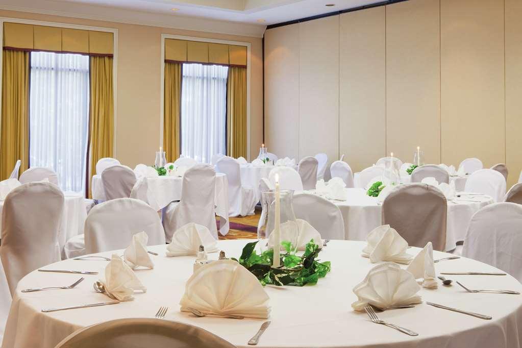 Hotel Doubletree By Hilton Atlanta Airport College Park Restaurace fotografie