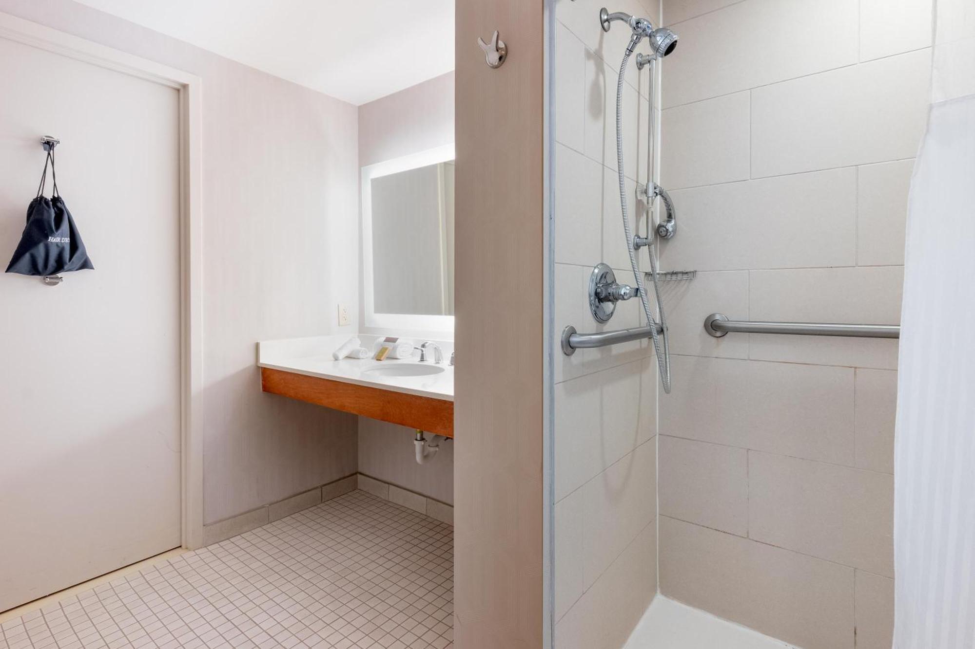 Hotel Doubletree By Hilton Atlanta Airport College Park Exteriér fotografie