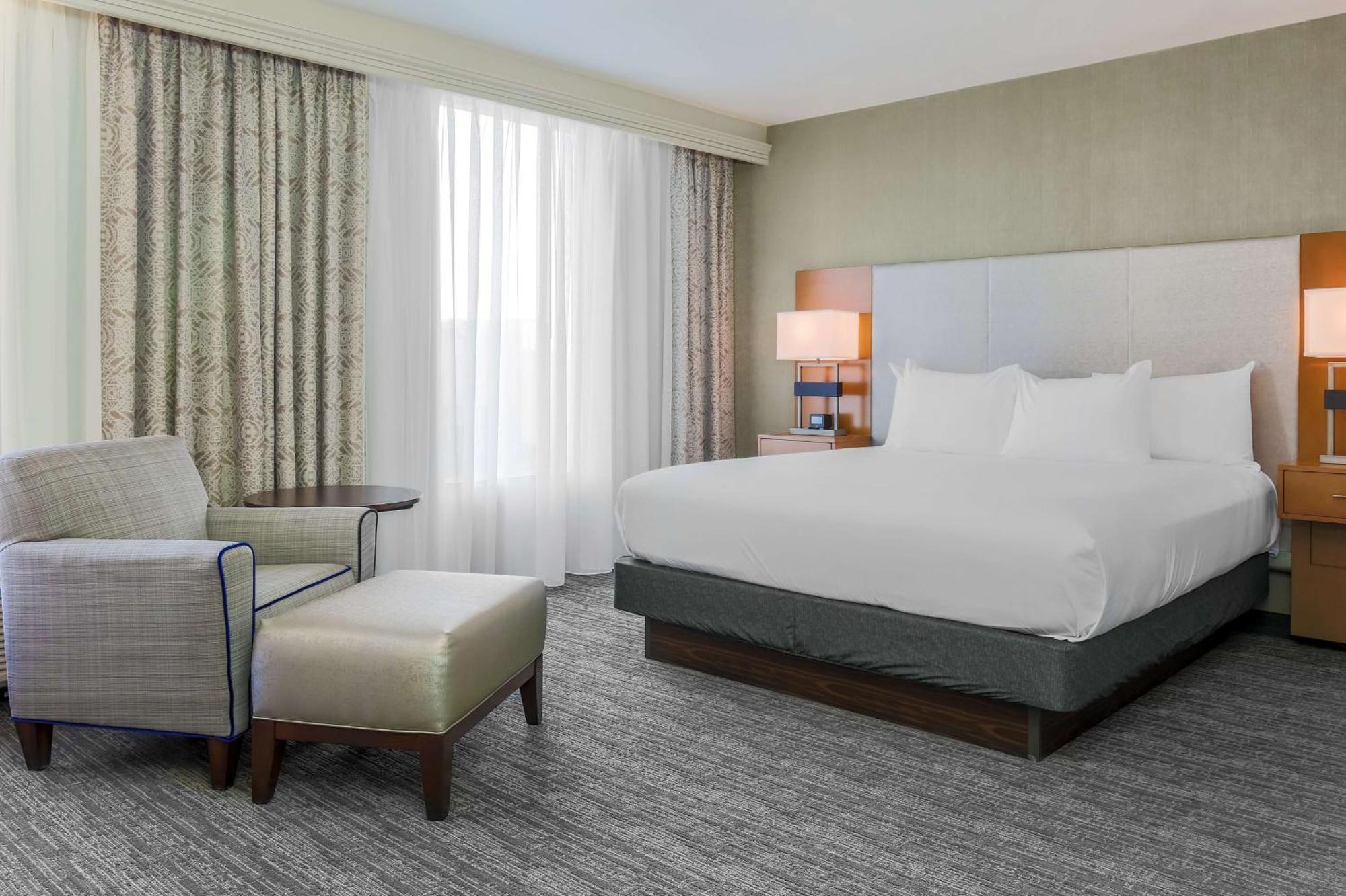 Hotel Doubletree By Hilton Atlanta Airport College Park Exteriér fotografie