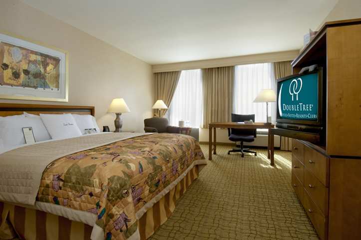 Hotel Doubletree By Hilton Atlanta Airport College Park Pokoj fotografie