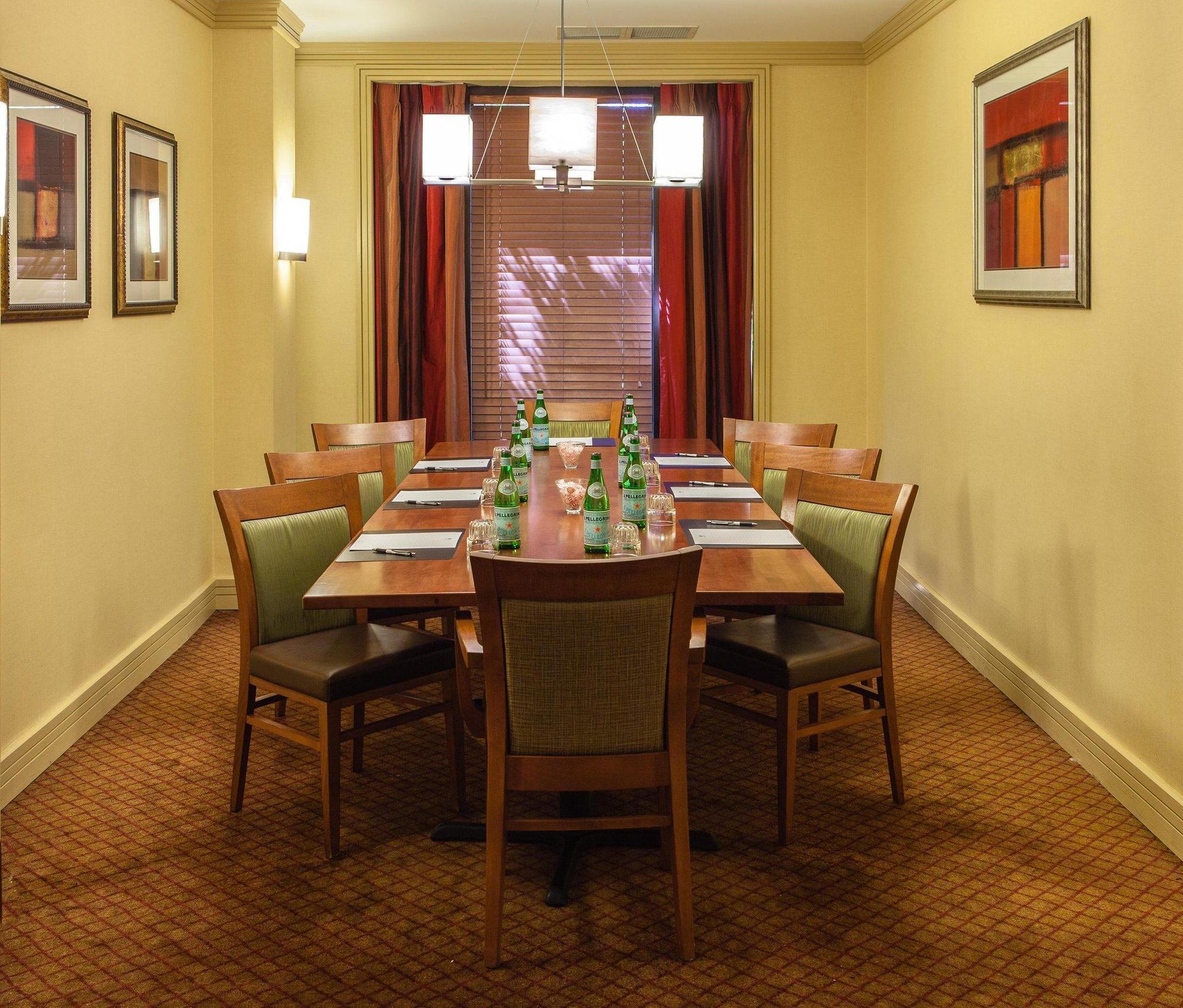 Hotel Doubletree By Hilton Atlanta Airport College Park Exteriér fotografie