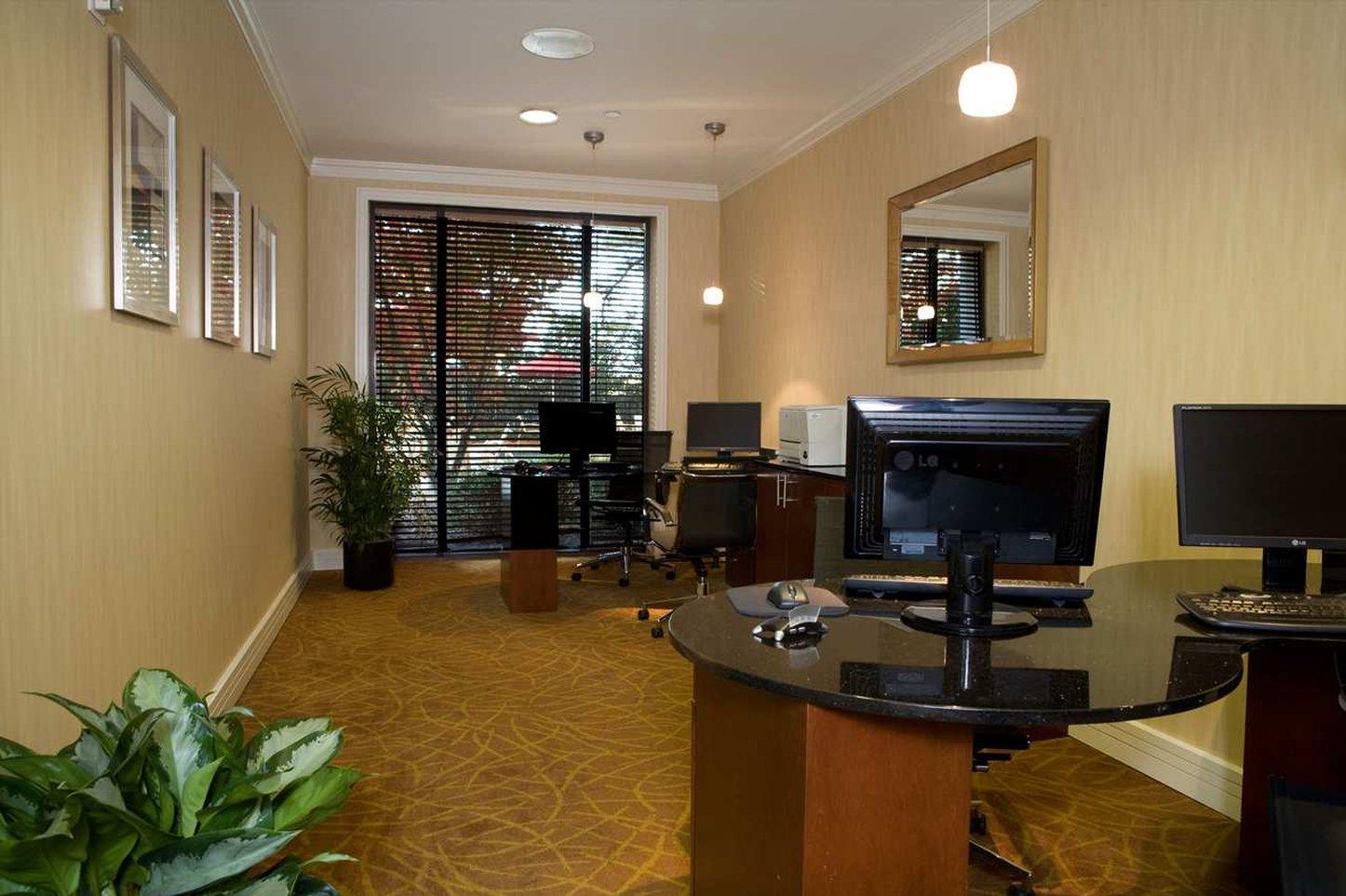 Hotel Doubletree By Hilton Atlanta Airport College Park Exteriér fotografie